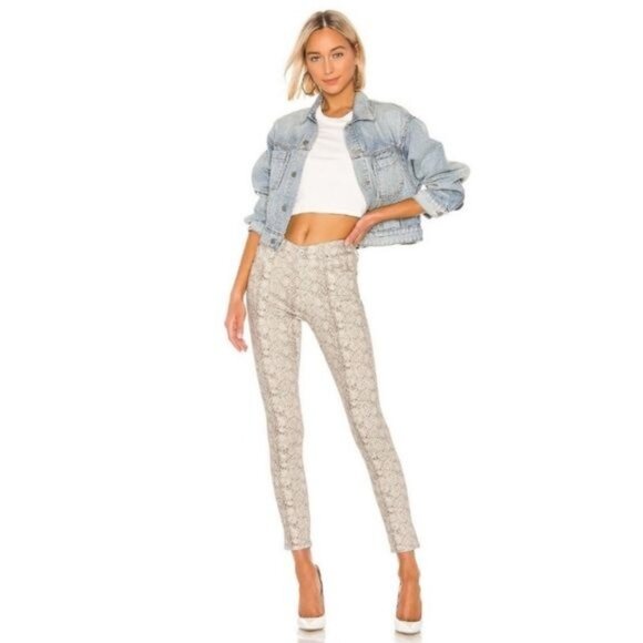 New AG‎  Adriano Goldschmied Farrah Silk Python Ivory Dust Jeans Size 31 - Picture 3 of 14